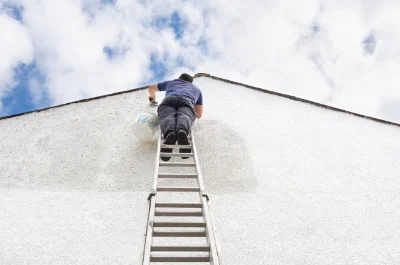 Peinture extérieure à Orléat — façades et ravalement